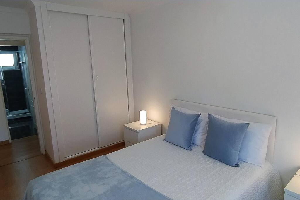 Lisboa/City/Sunny Apar/Metro/Airport/Wifi/Air Cond Bagian luar foto